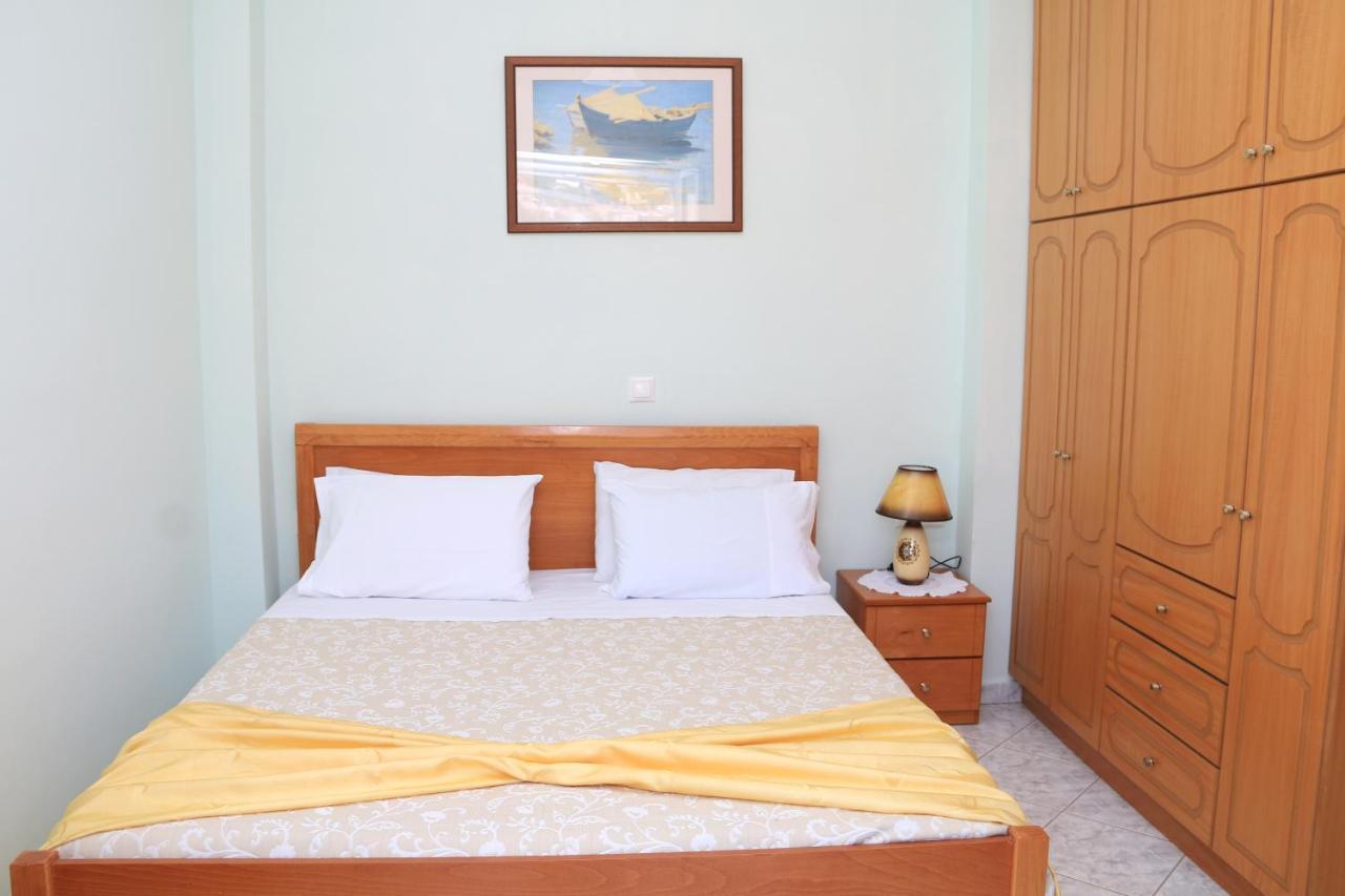 Isabela Apartments Sarande Exterior photo